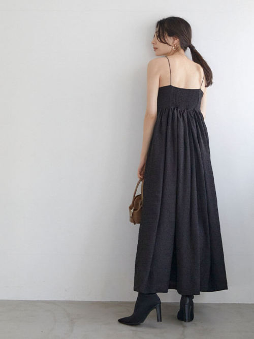 Pin strap volumy dress ALL ACYM ONLINE SHOP