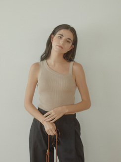 J[