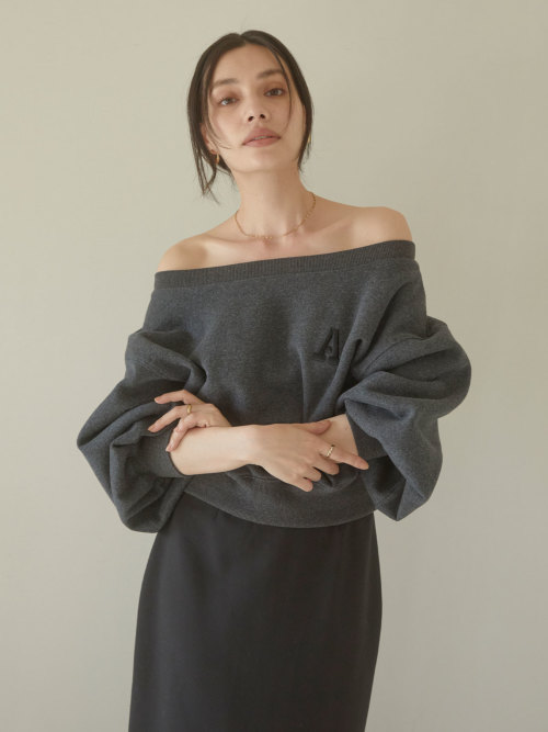 A logo off shoulder スウェット ALL ACYM ONLINE SHOP